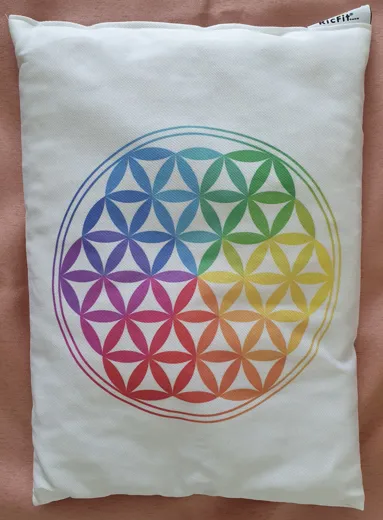 Bio-Hirsespreukissen mit Blume des Lebens - energetisiert von Petra Gandia