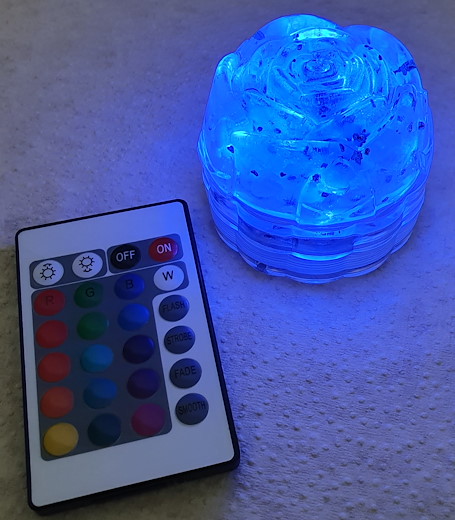 Halb-Orgonit Rose mit Lichtwechsler und Fernbedienung